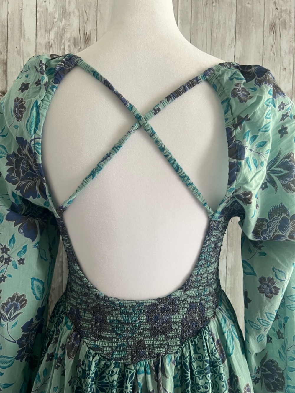 Free People A New Way Maxi V Neck Smocked Criss Cross Floral Boho Maxi Dress XS - Picture 4 of 8